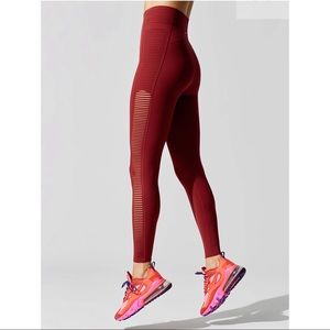 NWOT NIKE Boutique Fringe Training Tight, Size S